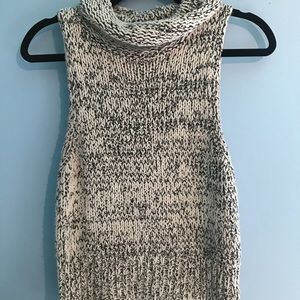 Kendall & Kylie pacsun sleeveless knit sweater